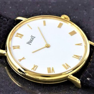 PIAGET(ピアジェ) K18 YG 30mm ホワイト文字盤 クウォーツ ラウンドタイプ クロコダイルバンド メンズ 腕時計